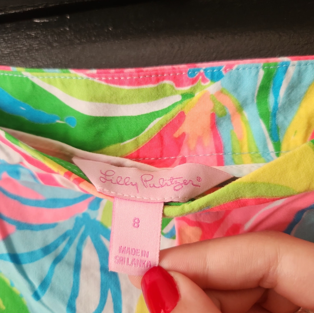 Womens Lilly Pulitzer Colorful Elephant Print Shorts~size 8 - Picture 2 of 9